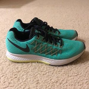 Nike Air Zoom Pegasus 32 Womens Running Shoes Size 6